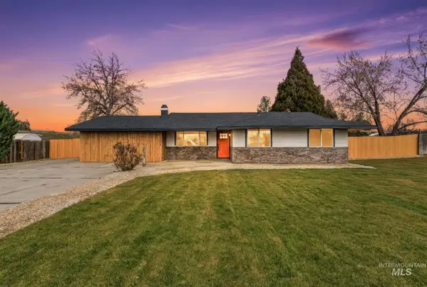 10490 W Martingale Dr, Boise, ID 83709