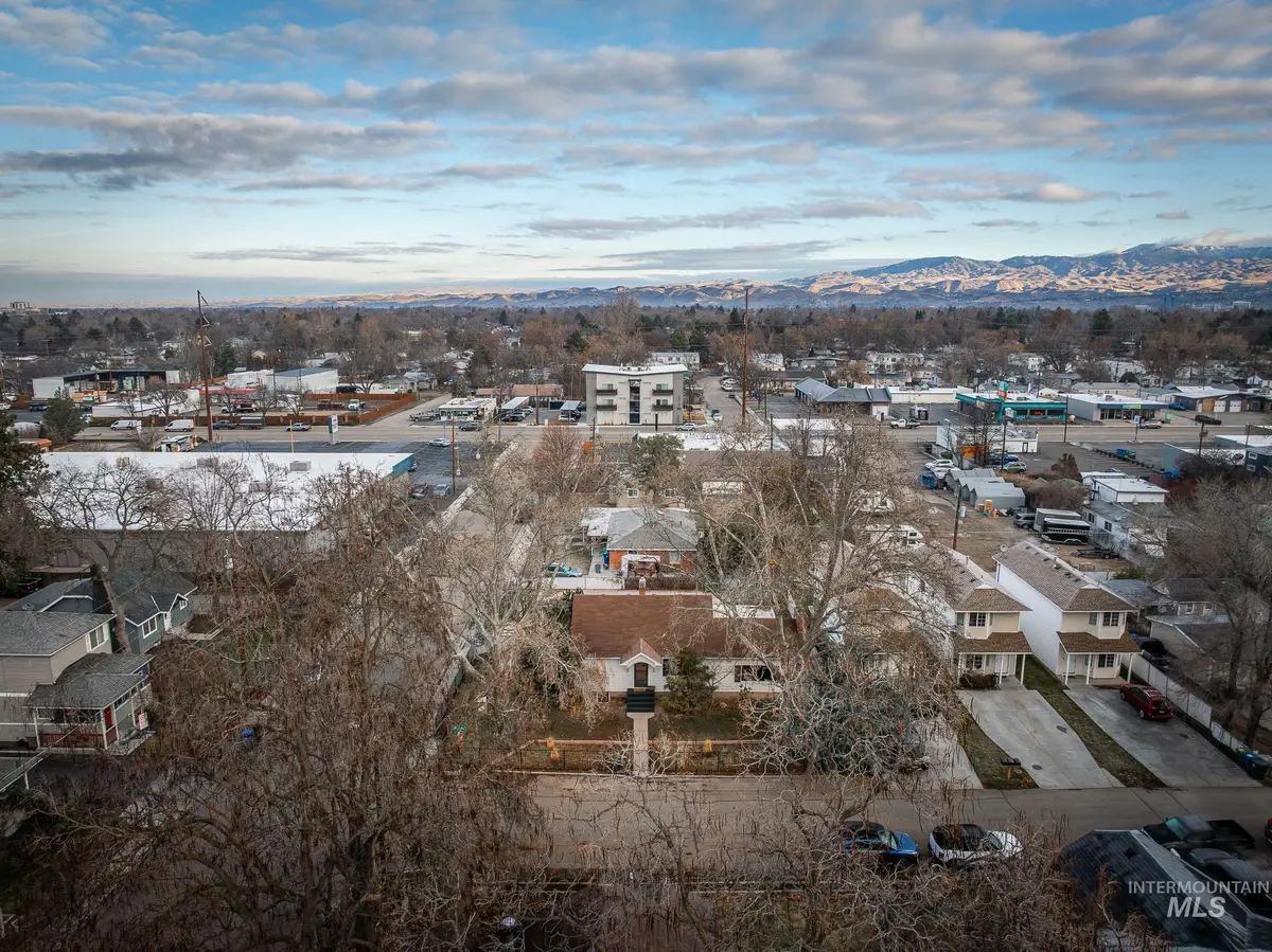 3920 W Dorian, Boise, ID 83705 - #1