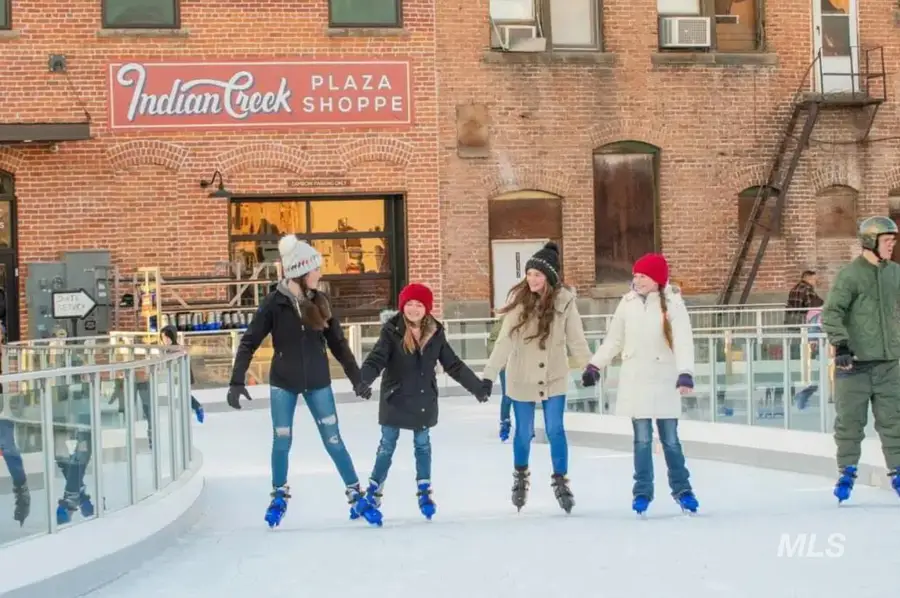 119 Logan St, Caldwell, ID 83605 - #2