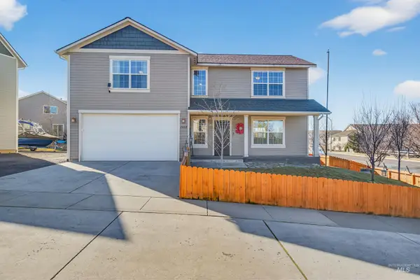 2409 White Ave, Moscow, ID 83843