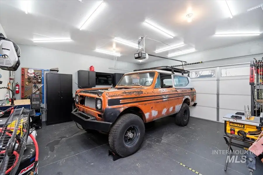 3325 NW 13th Ave, Meridian, ID 83646 - #3