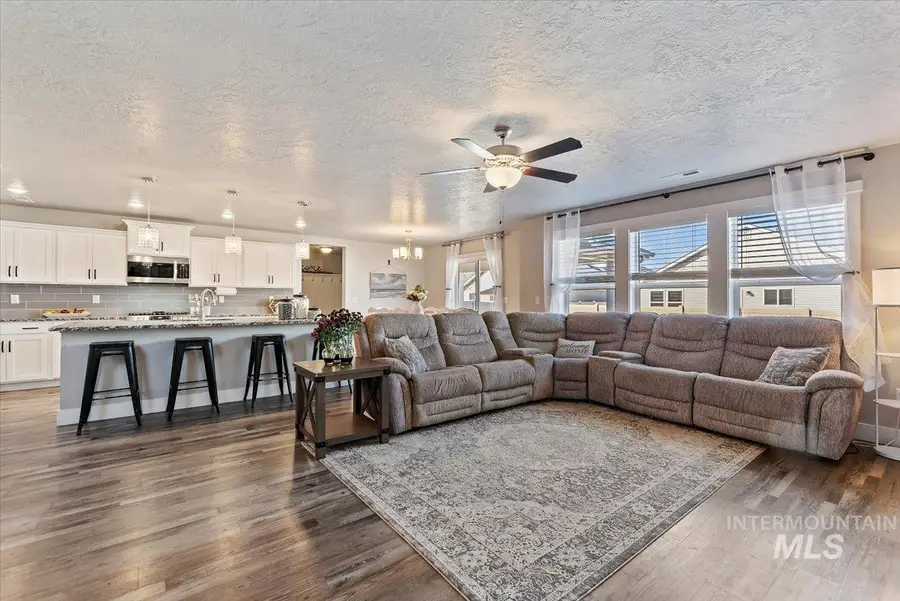 16719 Hopper Avenue, Caldwell, ID 83607 - #3