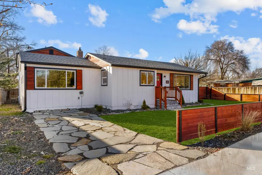 621 N Roosevelt St, Boise, ID 83706 - #2