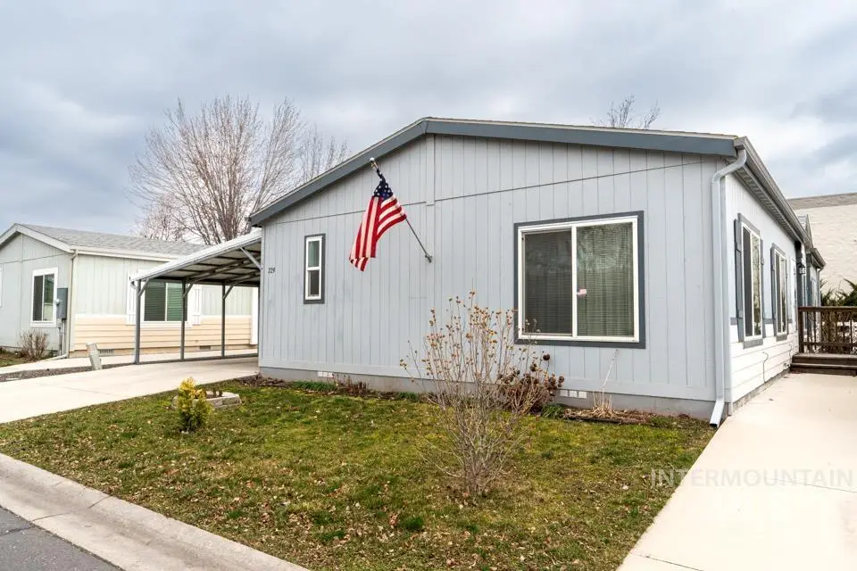 729 Liberty Lane, Emmett, ID 83617 - #1