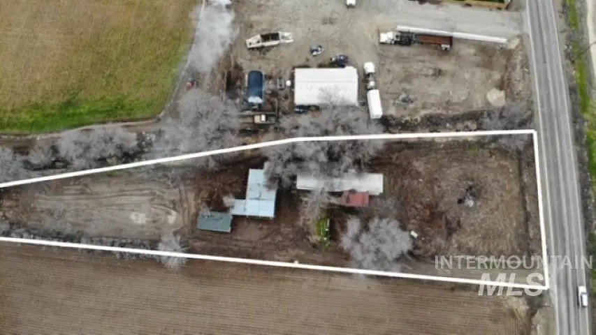 3915 Highway 30, New Plymouth, ID 83655 - #1