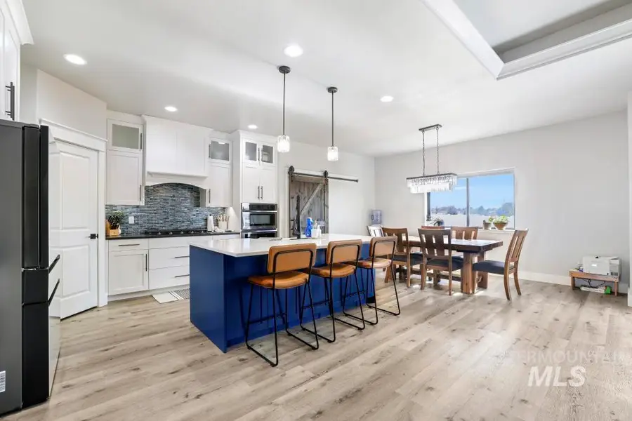 3827 Susan Circle W, Hansen, ID 83334 - #3