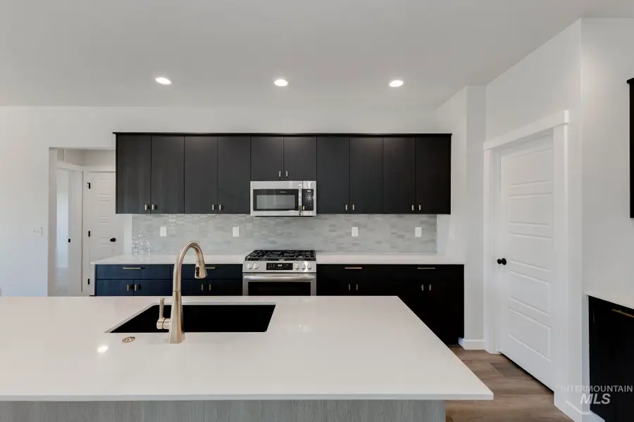 8306 E Bright Angel Dr, Nampa, ID 83687 - #3