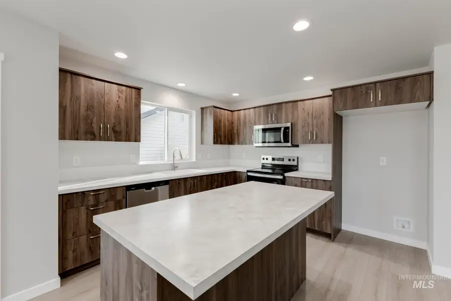 7094 E Shields Dr, Nampa, ID 83687 - #3