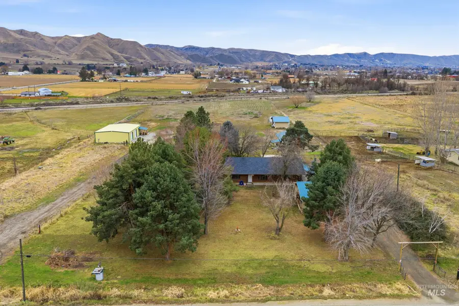 2929 Waterwheel Road, Emmett, ID 83617 - #2
