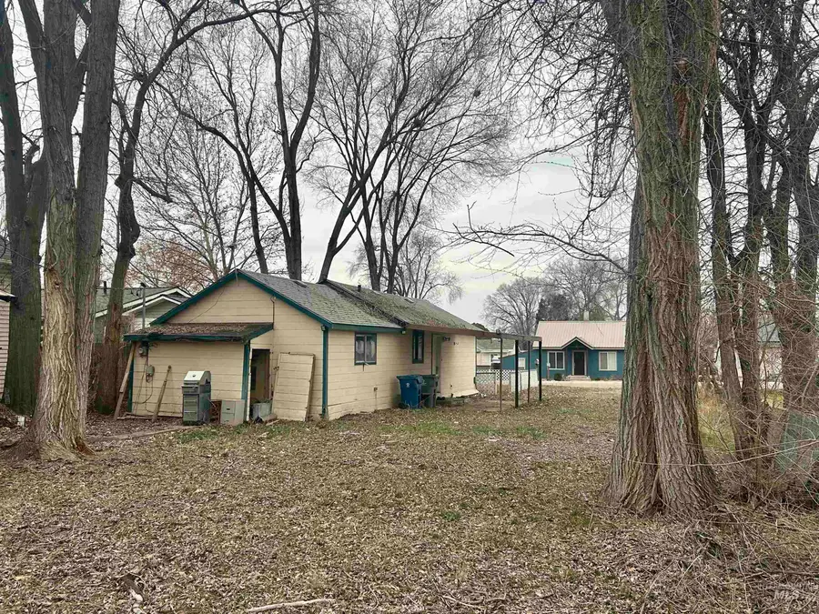 408 19th Ave N, Nampa, ID 83687 - #3