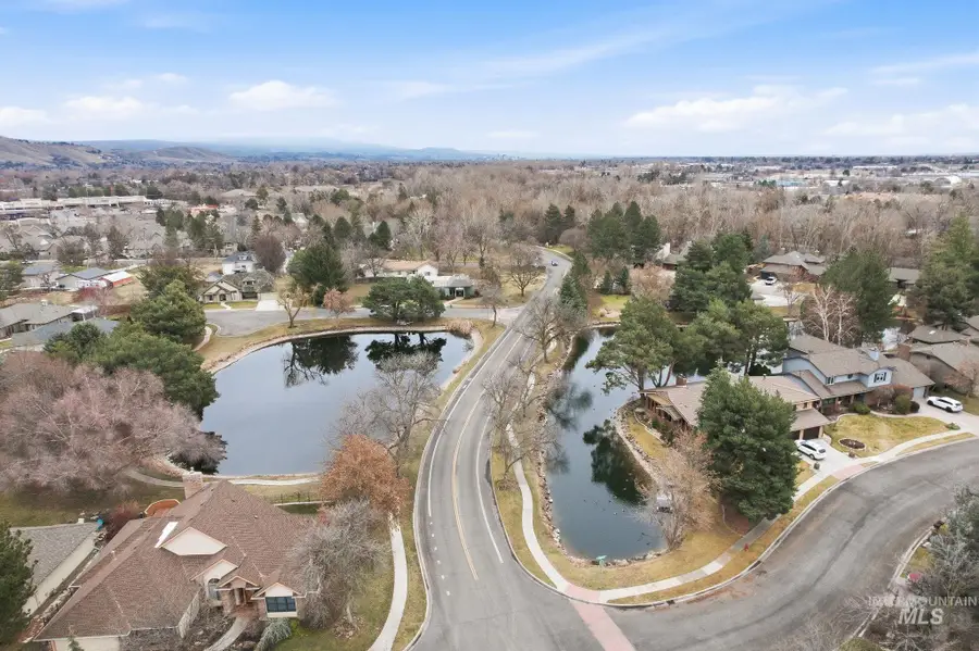 5125 N Riverfront Dr., Garden City, ID 83714 - #3