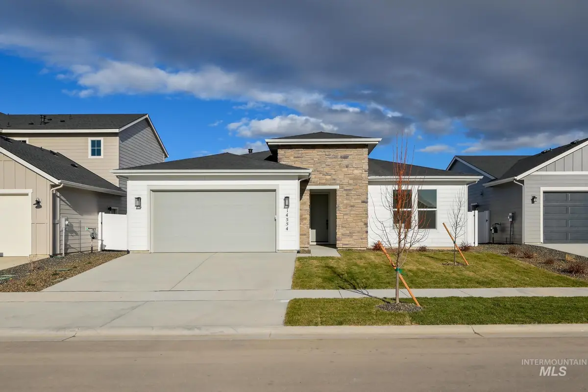 6318 W Snow Currant St, Meridian, ID 83646 - #1