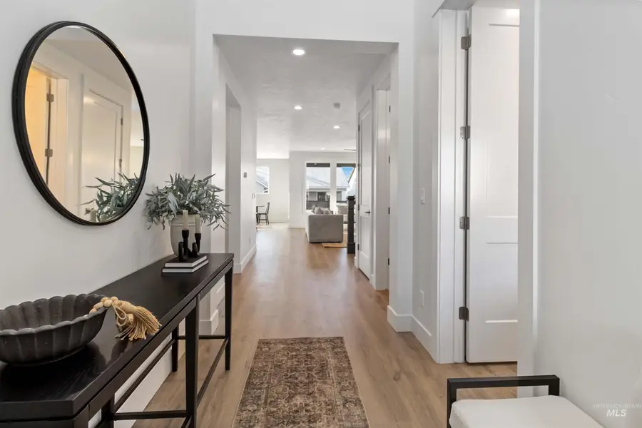 1927 E Mainacht St, Meridian, ID 83642 - #2