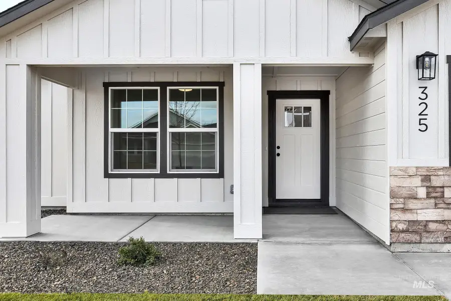 325 N 12th St, Parma, ID 83660 - #3