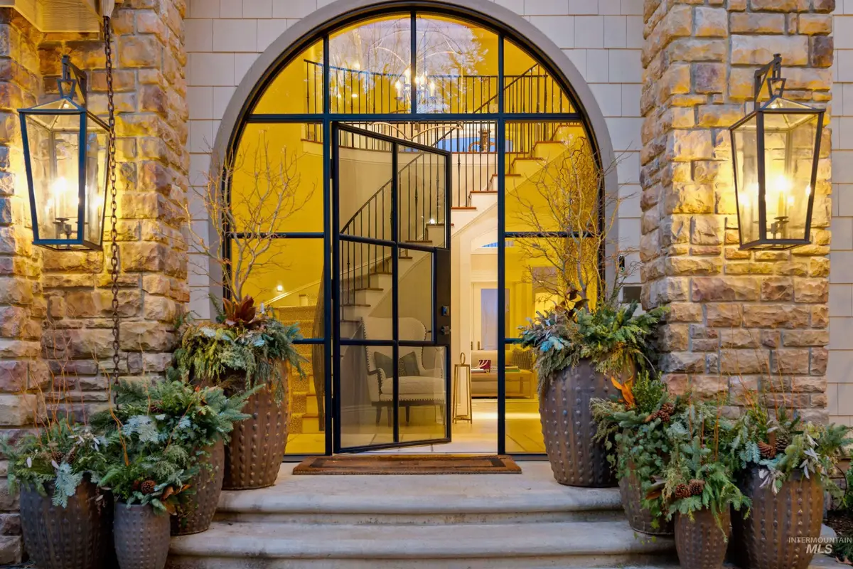 1122 W Two Rivers Lane, Eagle, ID 83616 - #1