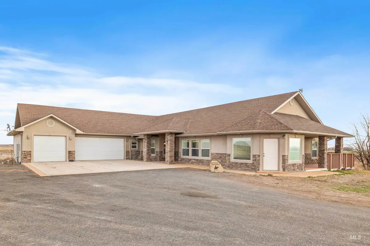 302 S 700 E, Jerome, ID 83338 - #1