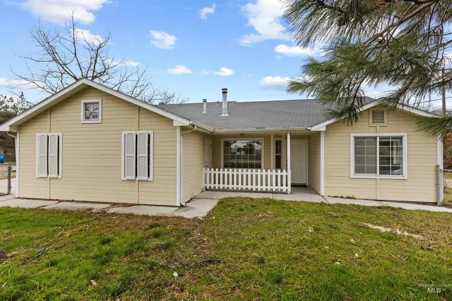 1004 Illinois Ave, Caldwell, ID 83605 - #2