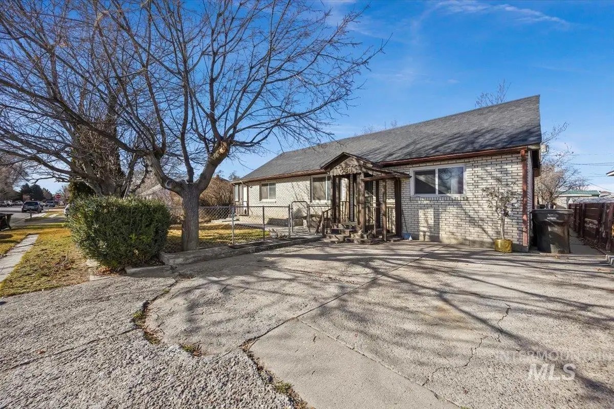 534 Miller Ave, Burley, ID 83318 - #1