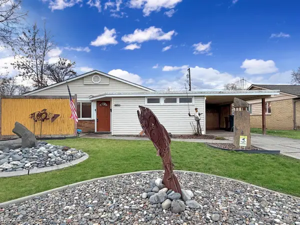 1126 4th St, Clarkston, WA 99403