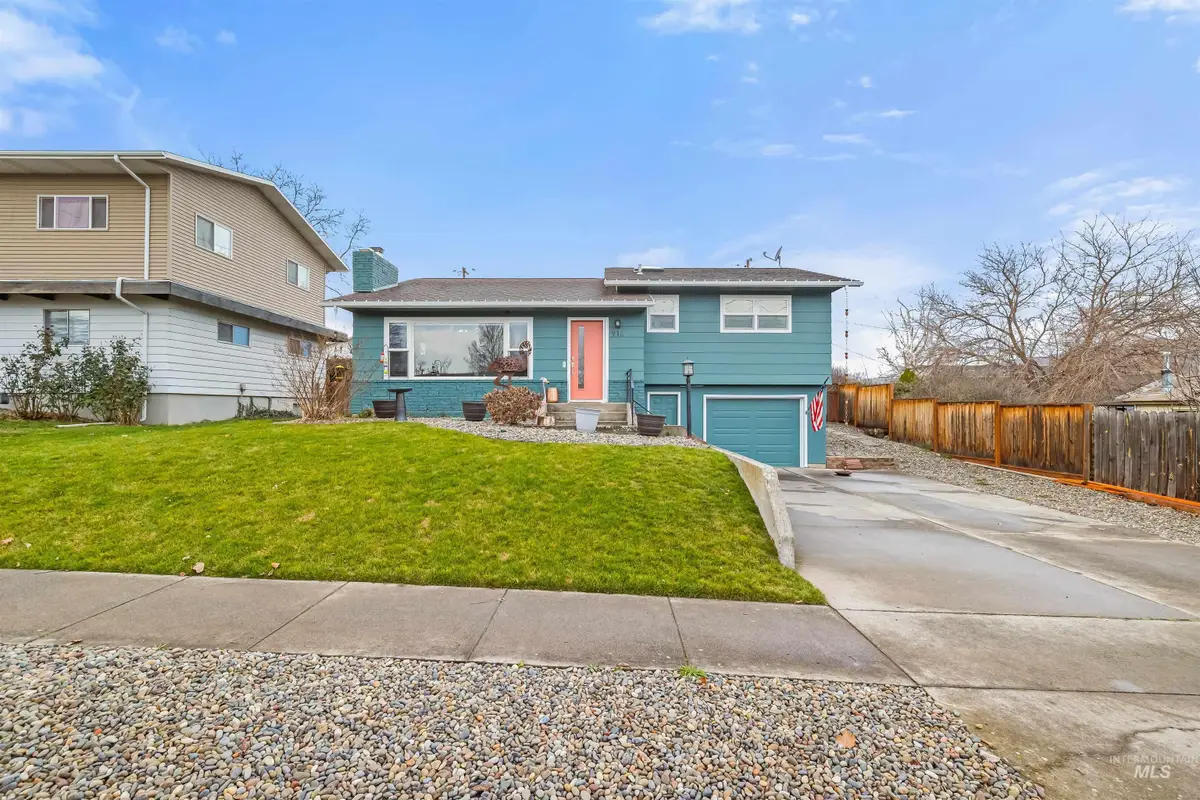 916 29th St., Lewiston, ID 83501 - #1