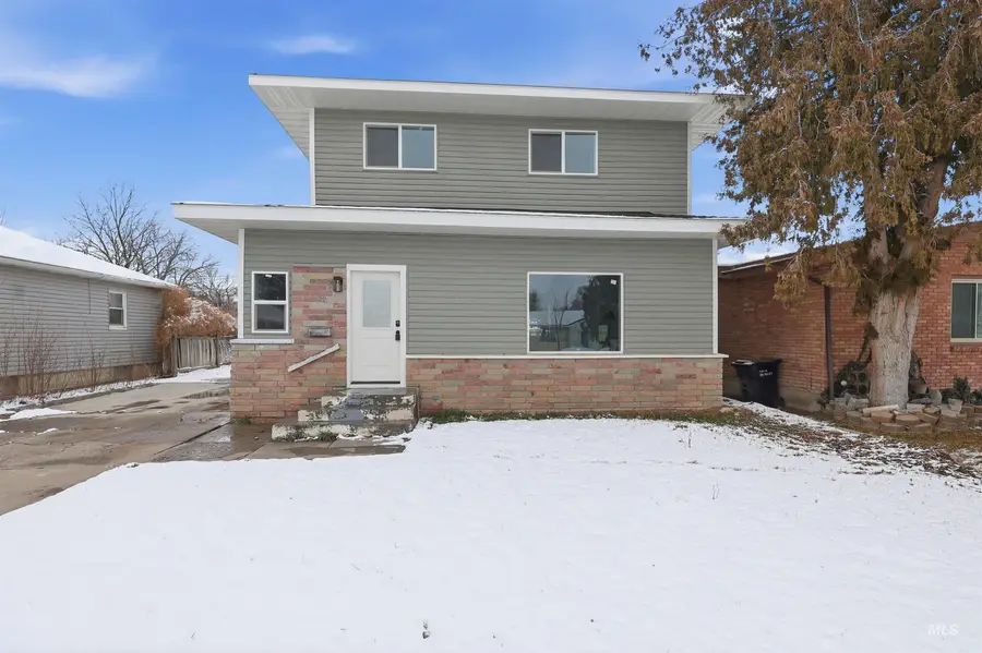 1918 Burton Ave, Burley, ID 83318 - #2