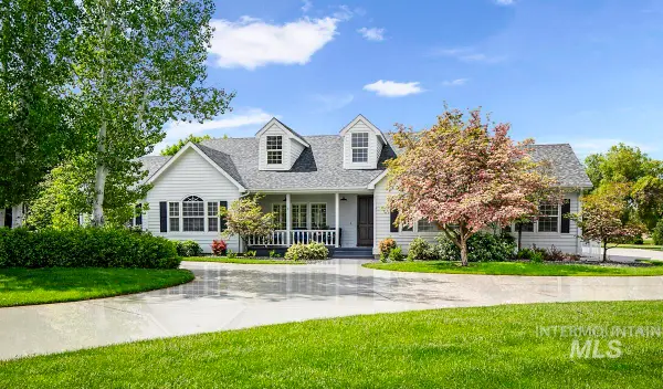 2525 N Equestrian Place, Eagle, ID 83616