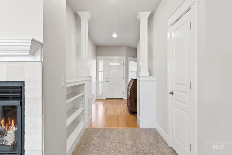 2949 E Pine Hollow Ln, Eagle, ID 83616 - #3