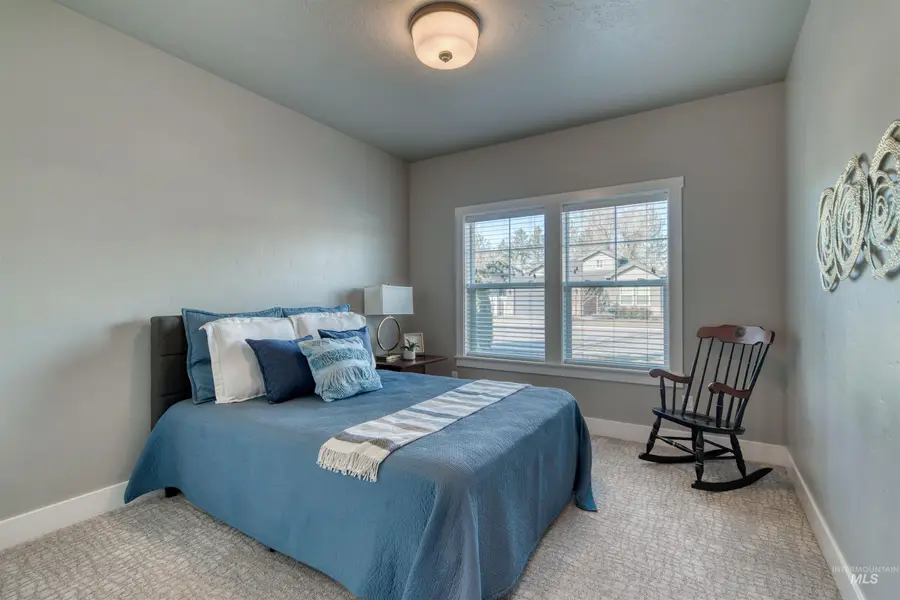 6603 W Hammermill Dr, Boise, ID 83714 - #3