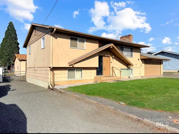 407 Linden Dr, Lewiston, ID 83501