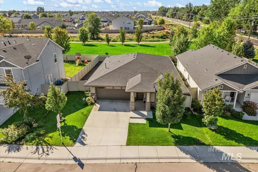 12719 W Hidden Point Drive, Star, ID 83669 - #3