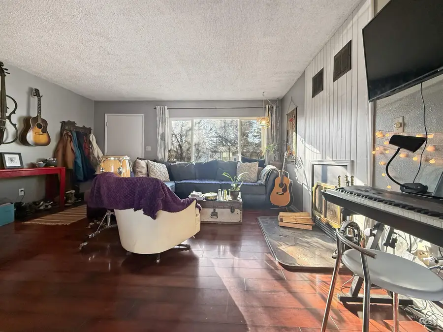 2116 Concord Avenue, Moscow, ID 83843 - #3