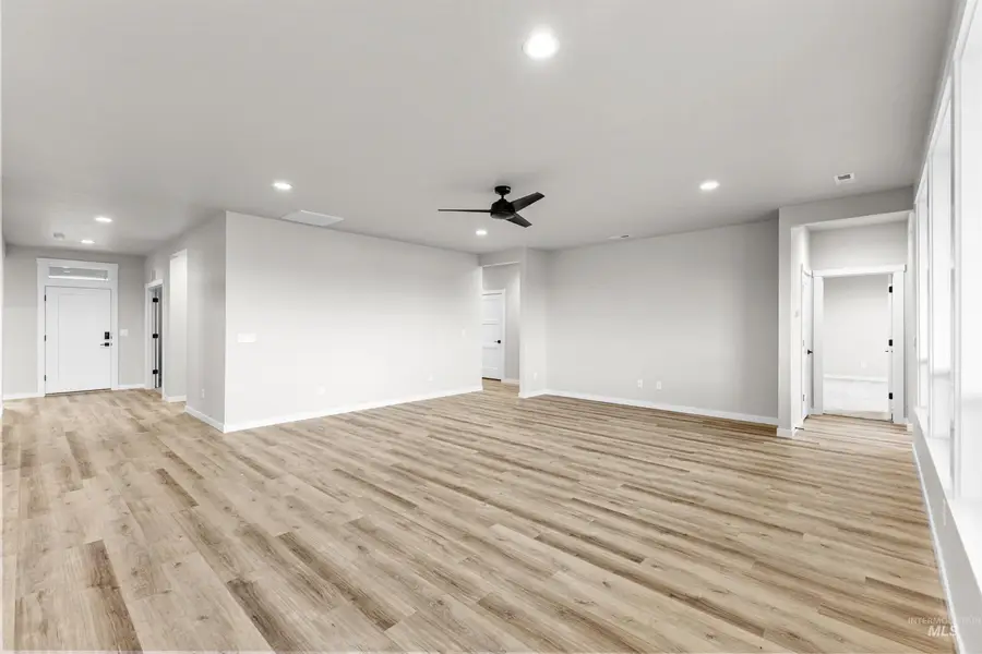 3724 W Amapola Dr, Meridian, ID 83642 - #3