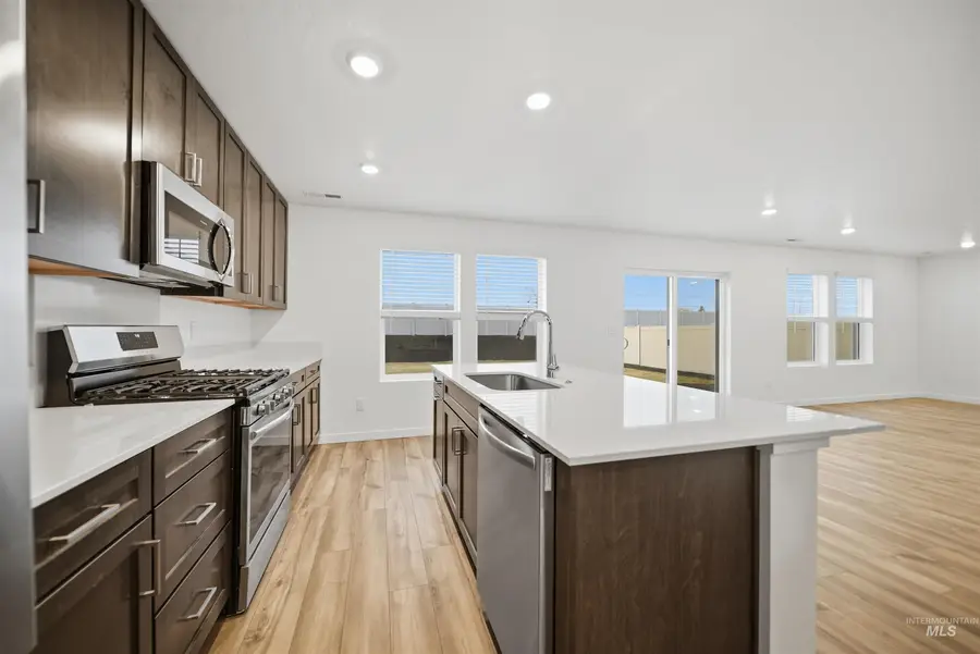 8577 E Love Ct, Nampa, ID 83687 - #2