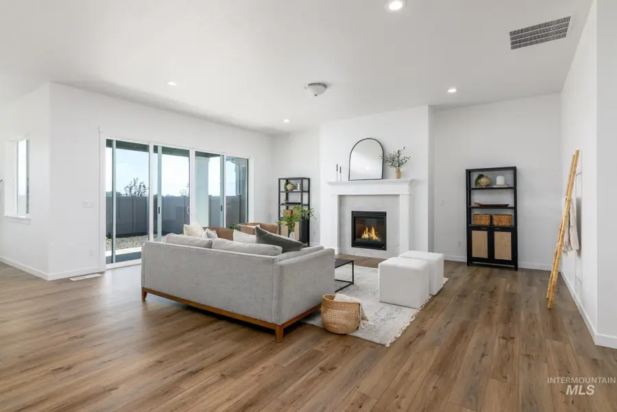 8687 W Stock Bridge St, Star, ID 83669 - #2