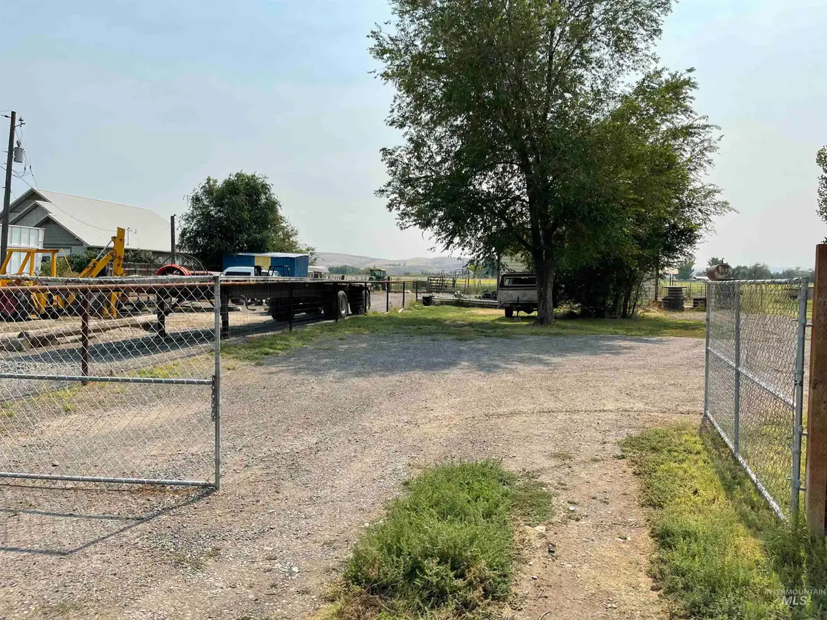 749 Ritter Ave, Vale, OR 97918 - #1