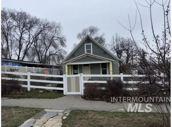 404 12th Ave N, Nampa, ID 83687