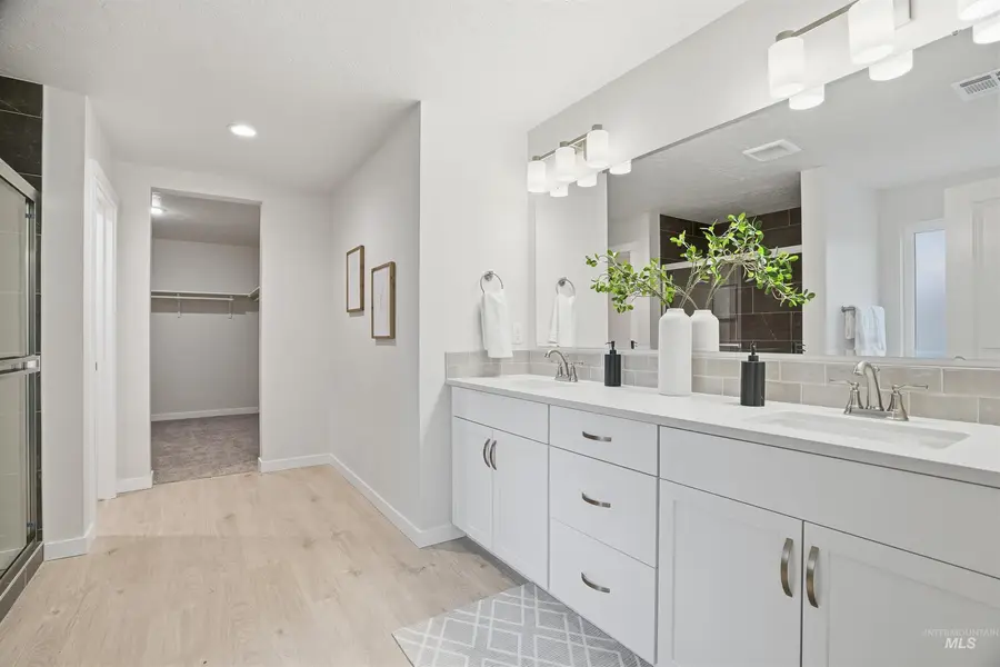 10784 Armuth St, Caldwell, ID 83605 - #3