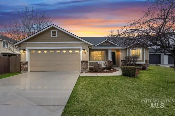 125 E Cassidy Dr, Meridian, ID 83646