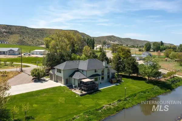 2600 W South Slope Rd, Emmett, ID 83617
