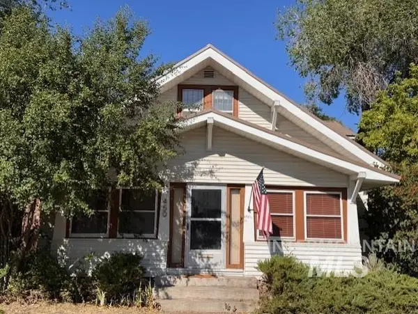 450 S 3rd East, Mountain Home, ID 83647
