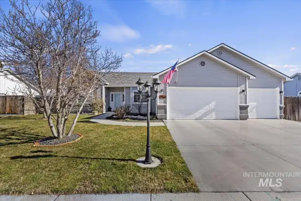 1958 N Man O War Way, Meridian, ID 83646