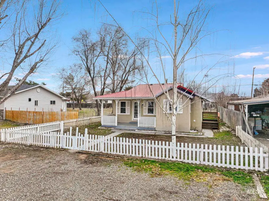 219 Madison St W, Kimberly, ID 83341 - #2