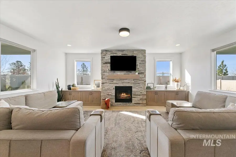 1075 E Whitetail St., Kuna, ID 83634 - #2