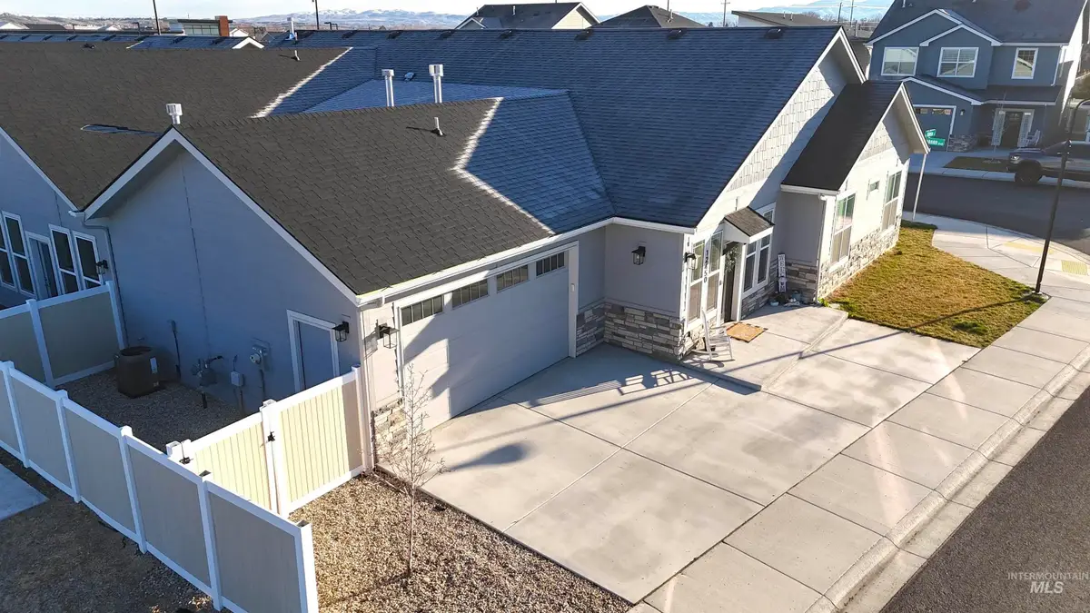 12450 W Nabesna St, Star, ID 83669 - #1