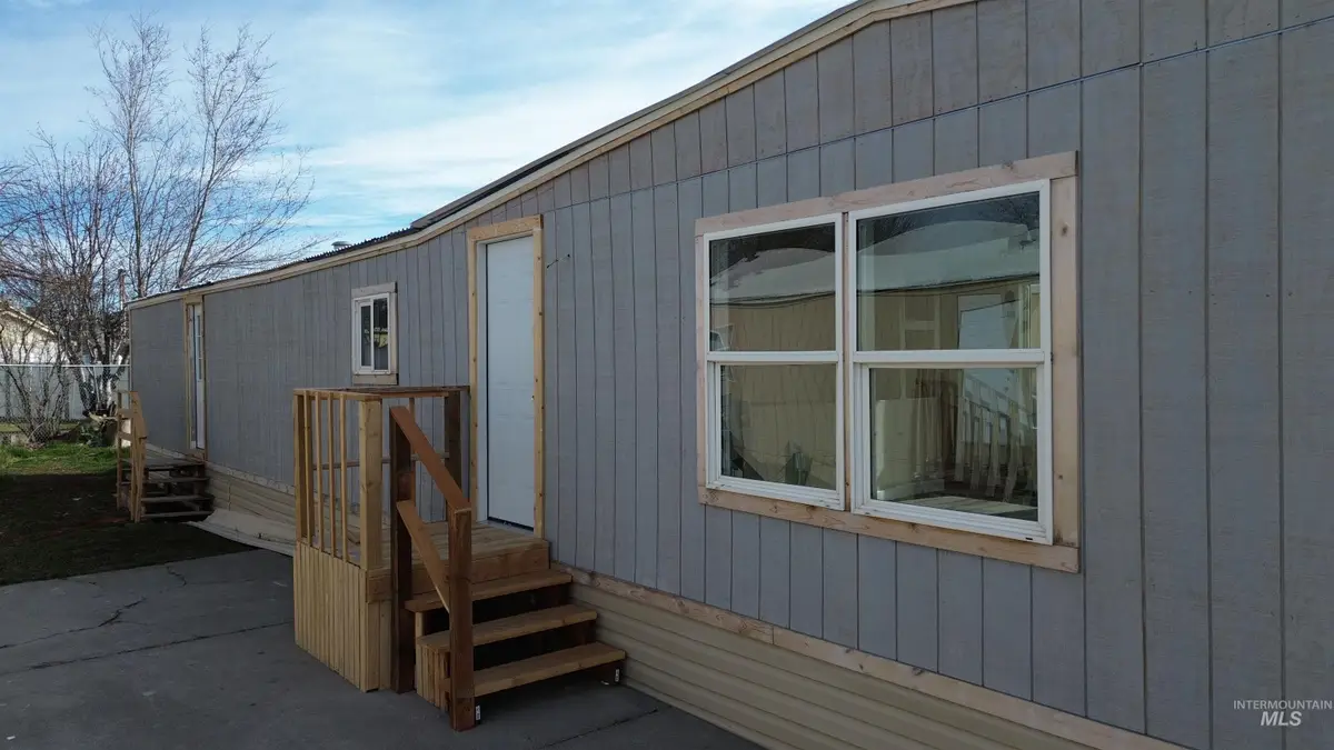 308 W Ave G, Wendell, ID 83355 - #1