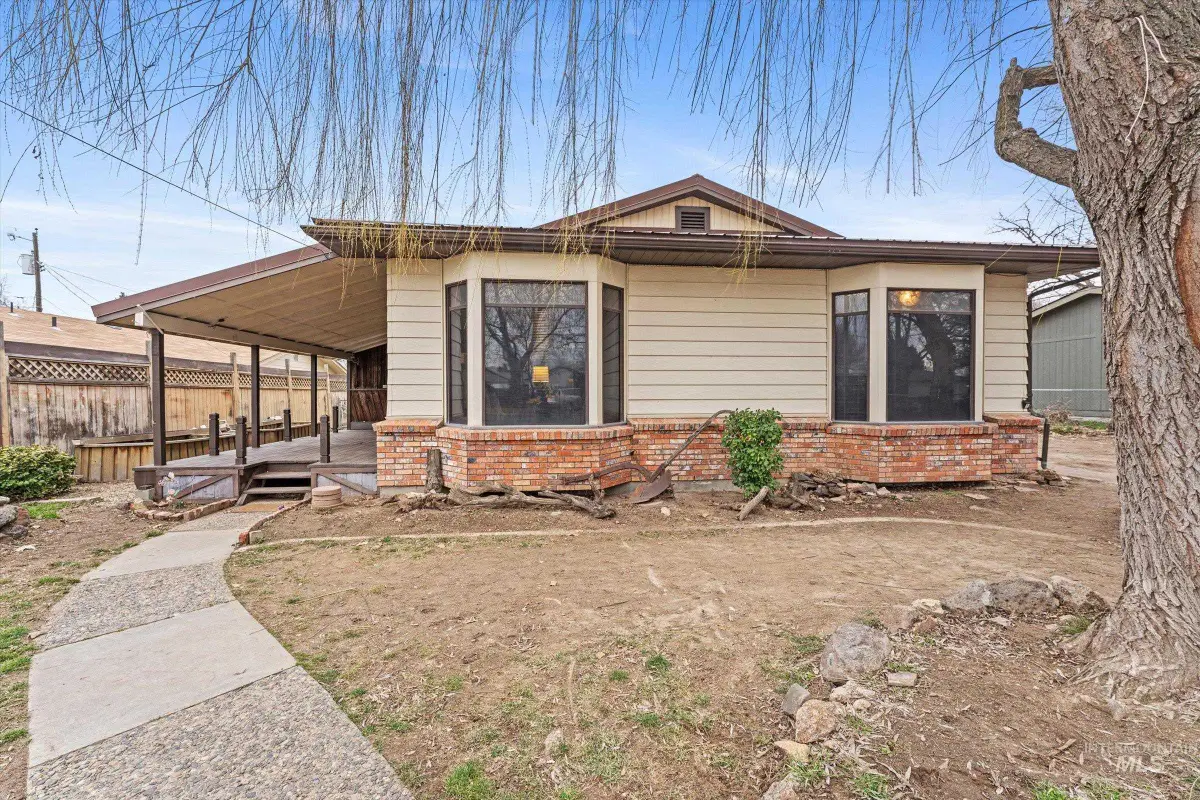 2205 S Kimball Ave, Caldwell, ID 83605 - #1