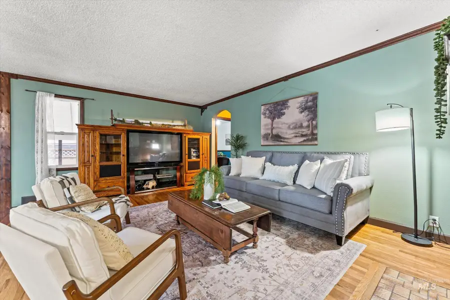 2205 S Kimball Ave, Caldwell, ID 83605 - #3