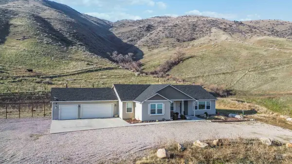 25 River Ridge Court, Horseshoe Bend, ID 83629