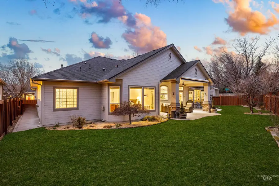 5358 E Softwood Ct, Boise, ID 83716 - #3