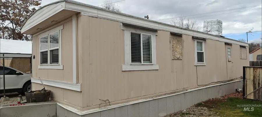 818 N Illinois Ave #40, Caldwell, ID 83605 - #3